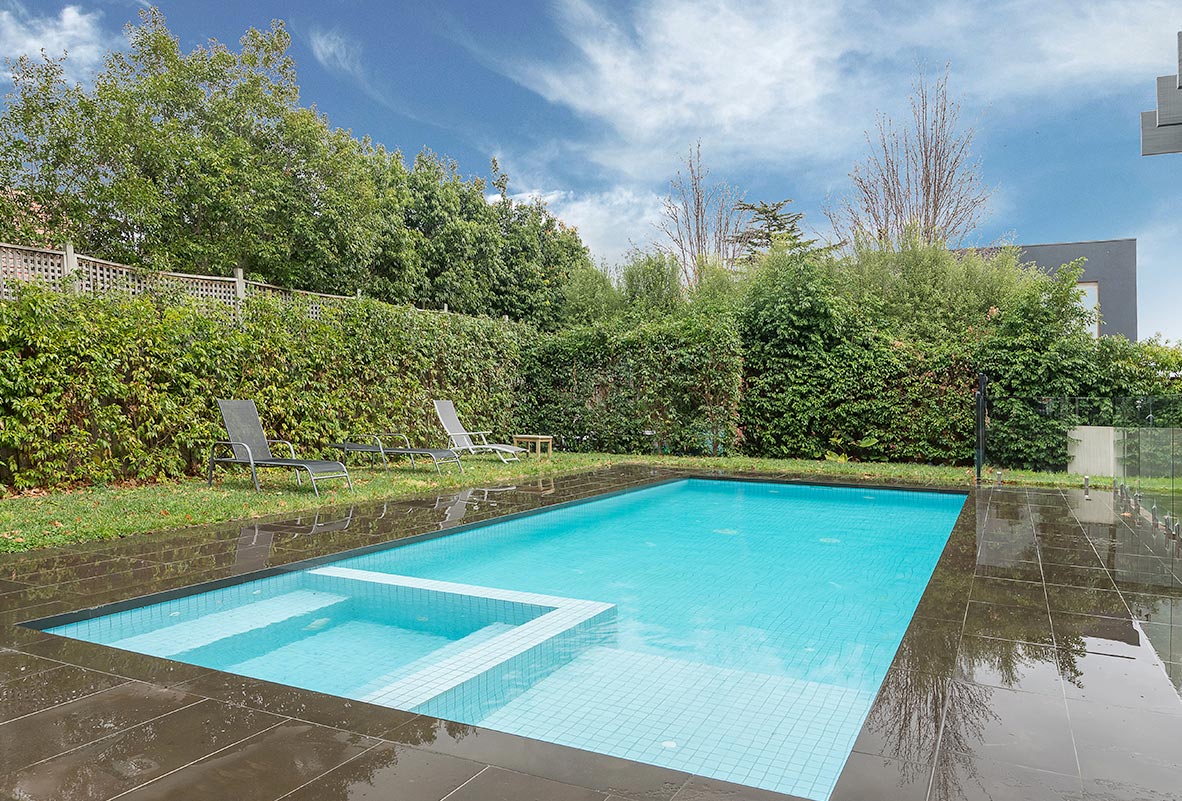Concrete Pools, Concrete Pool Builders in Melbourne