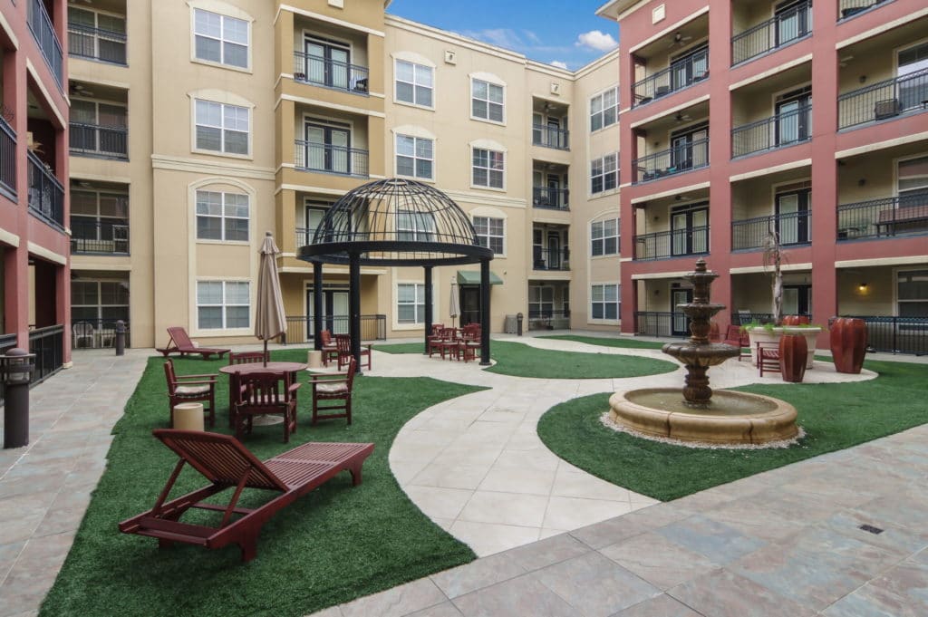 The Valencia CondoSmart