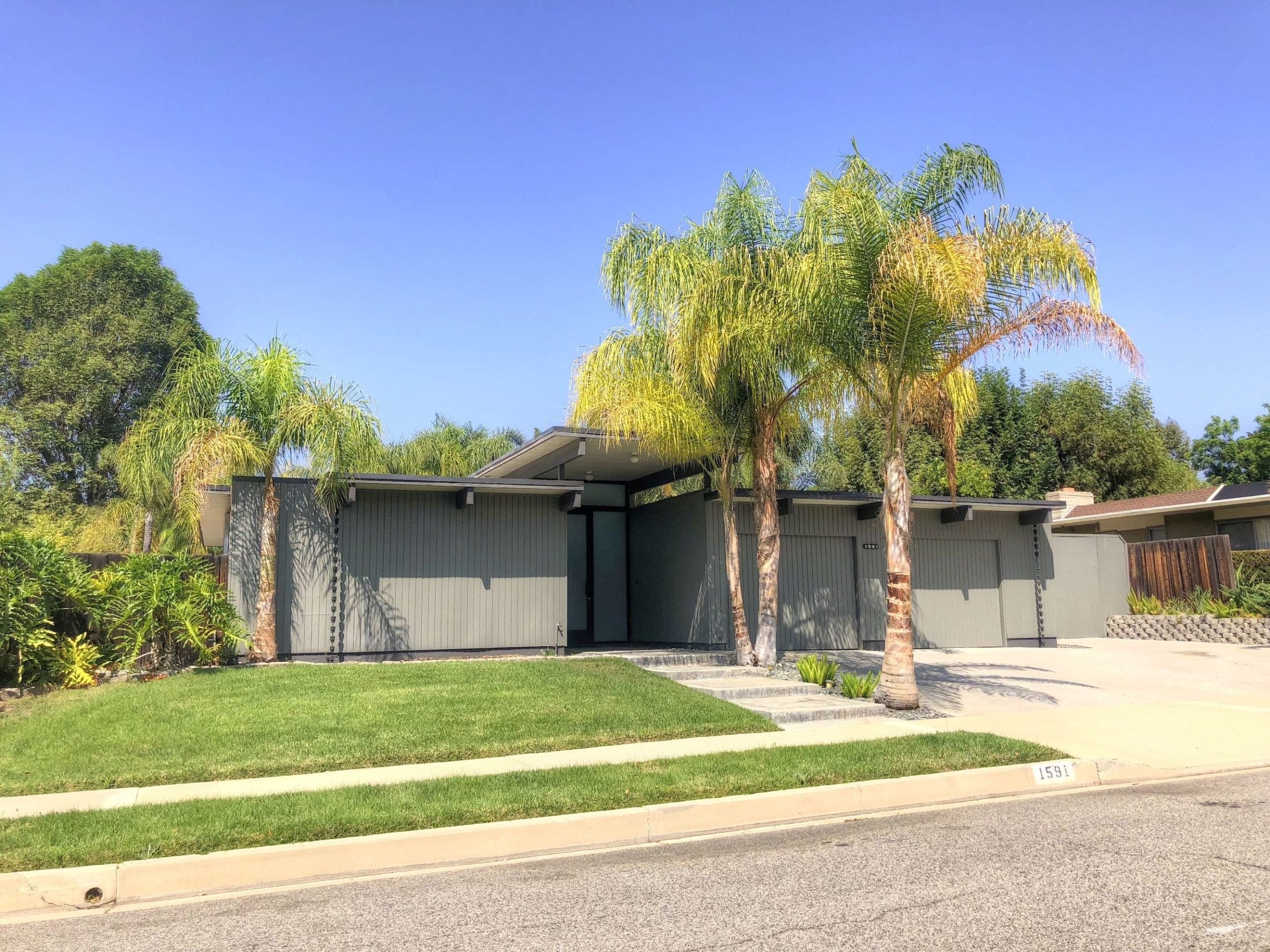 Eichler Homes Thousand Oaks, CA (1 mil2 mil)