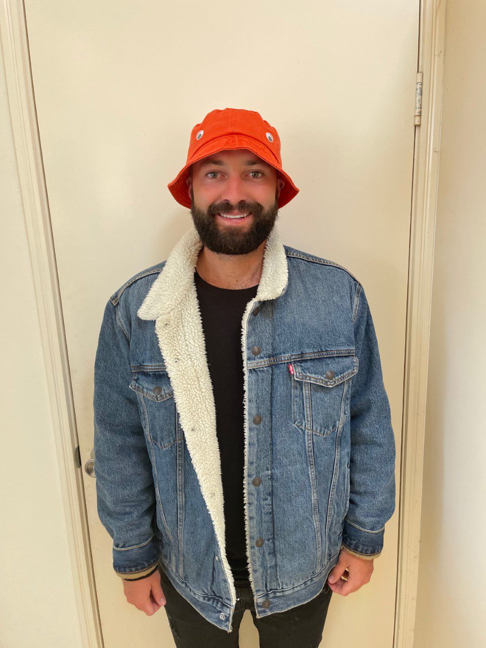 Hat With Googly Eyes Cone Piece