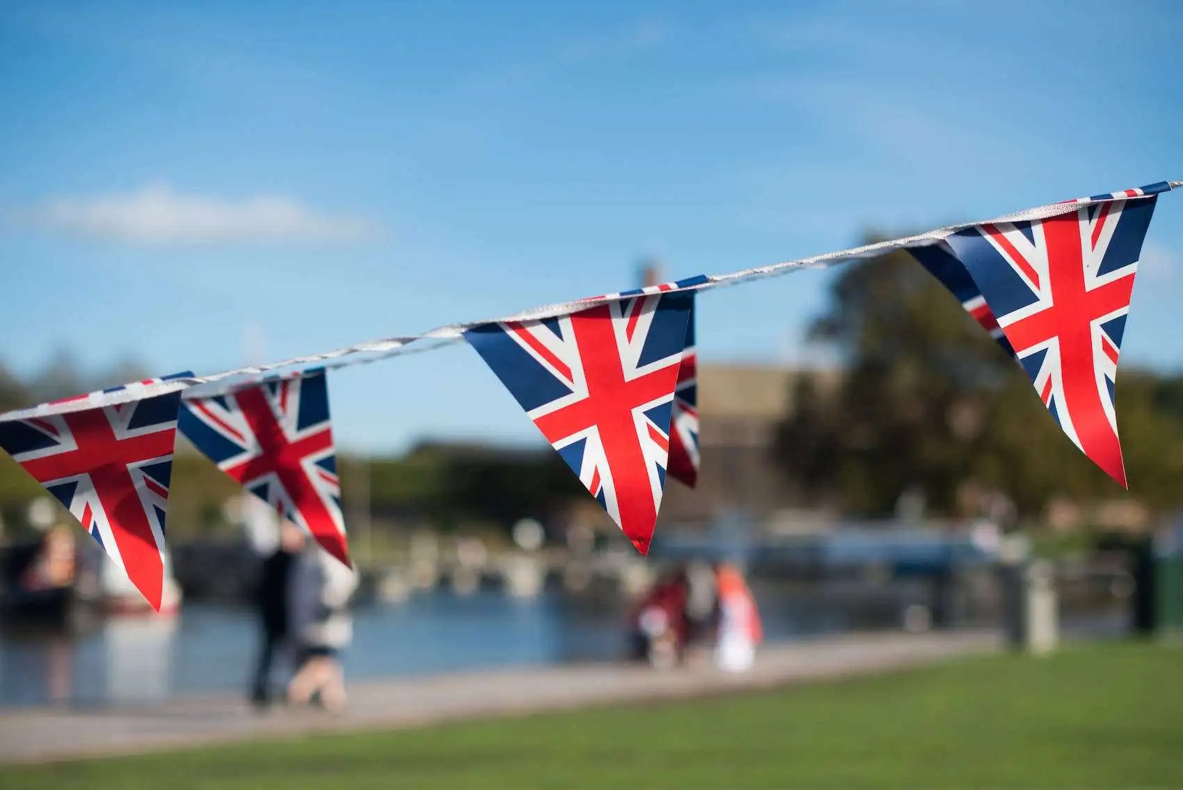 Who needs a UK returning resident visa? Connaught Law
