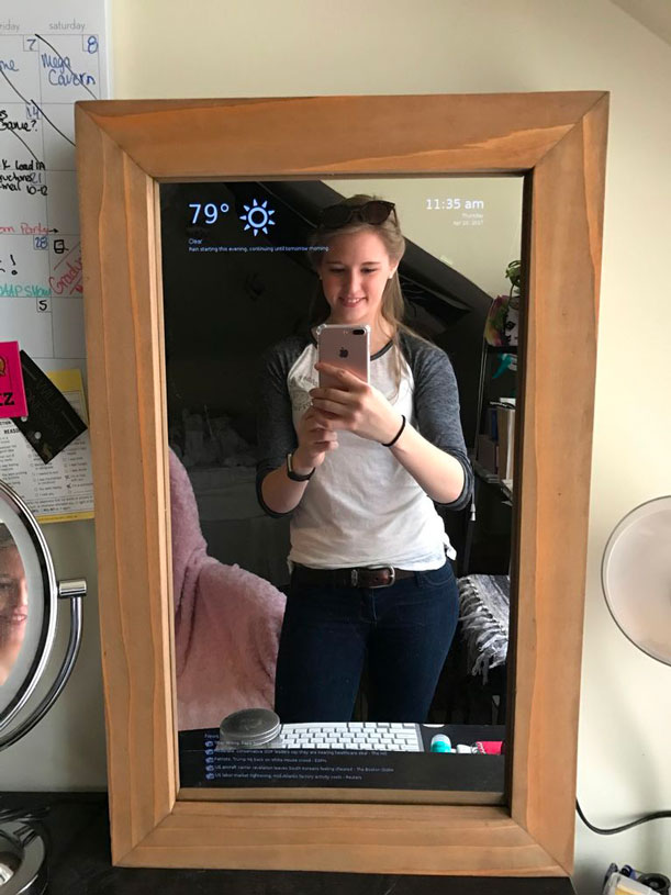 DIY Raspberry Pi 3 Smart Mirror Connected Crib