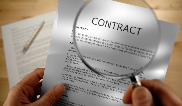 Why Fixed Contracts Make Sense