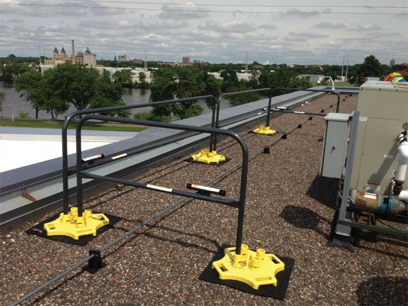 Grasping fall protection guardrail systems Page 4 of