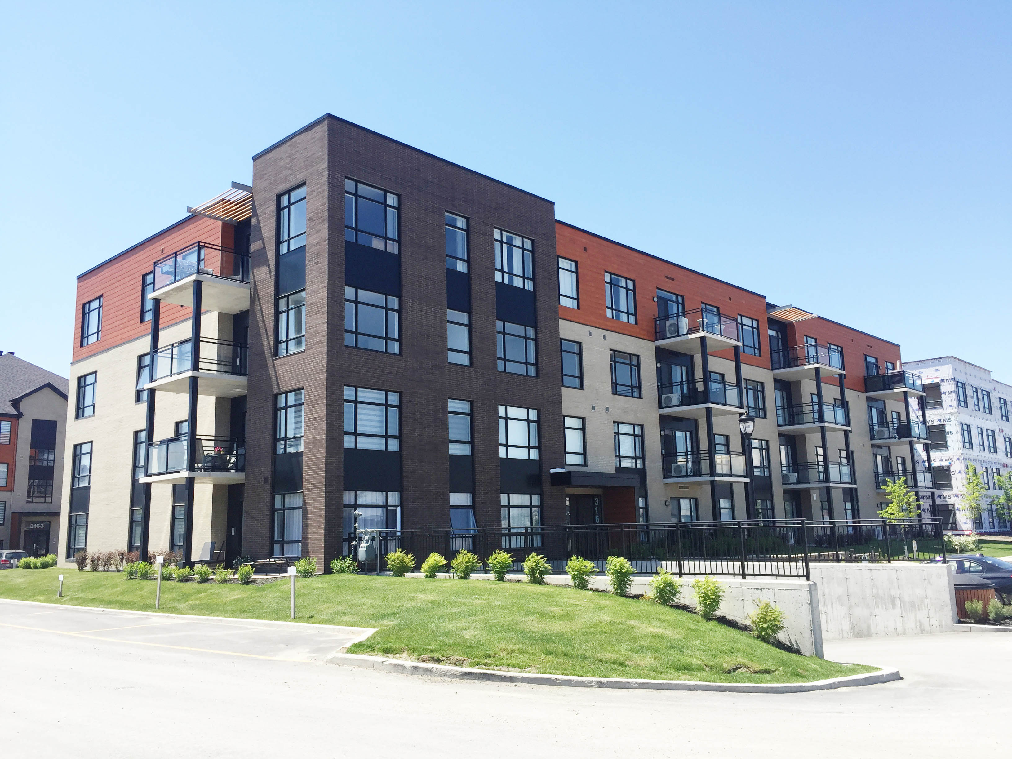 Le Onze de la gare Condos for Sale VaudreuilDorion Quorum
