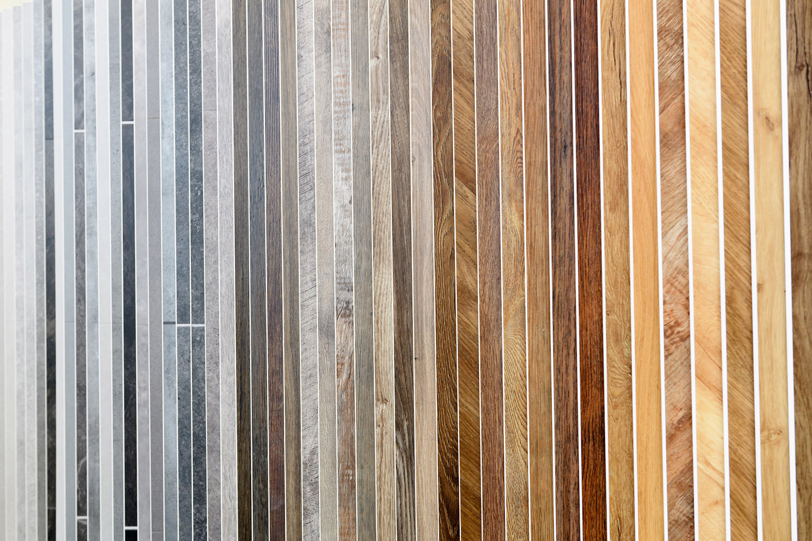 How to Choose the Best Wood Look Floor for High Traffic Areas in Multi