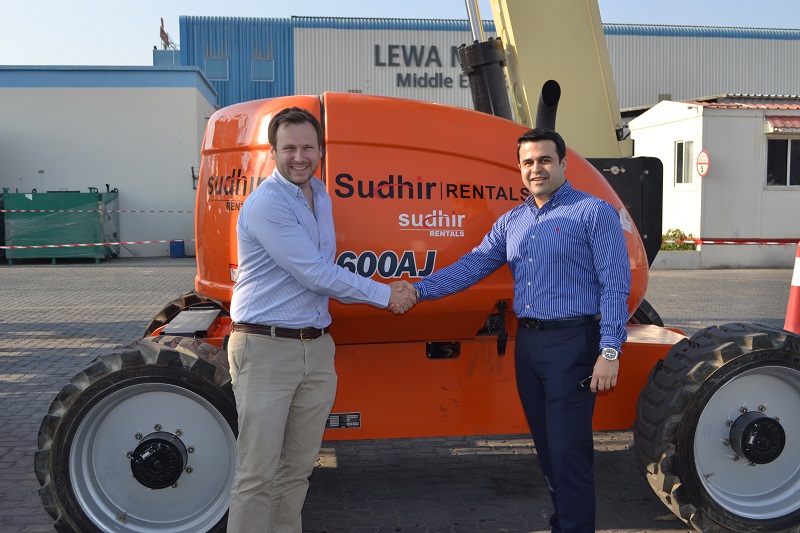 Kuwait's Hertz Dayim takes delivery of 77 JLG work platforms