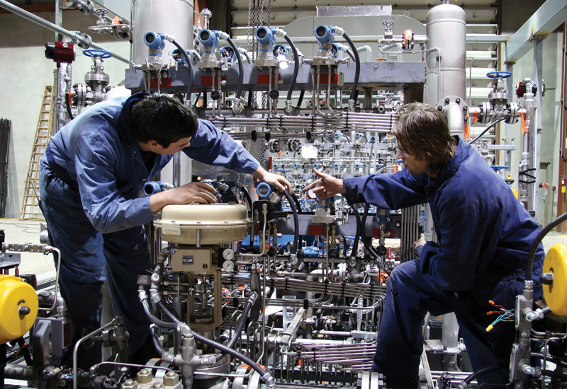 Qatar Equipment index up in first half of 2015 Construction Week Online