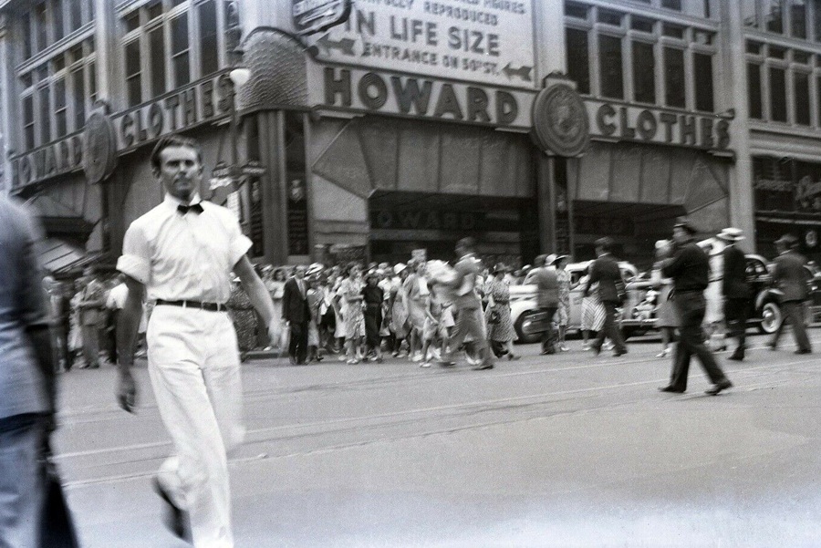 Howard Clothes The Final Chapter Consumer Grouch