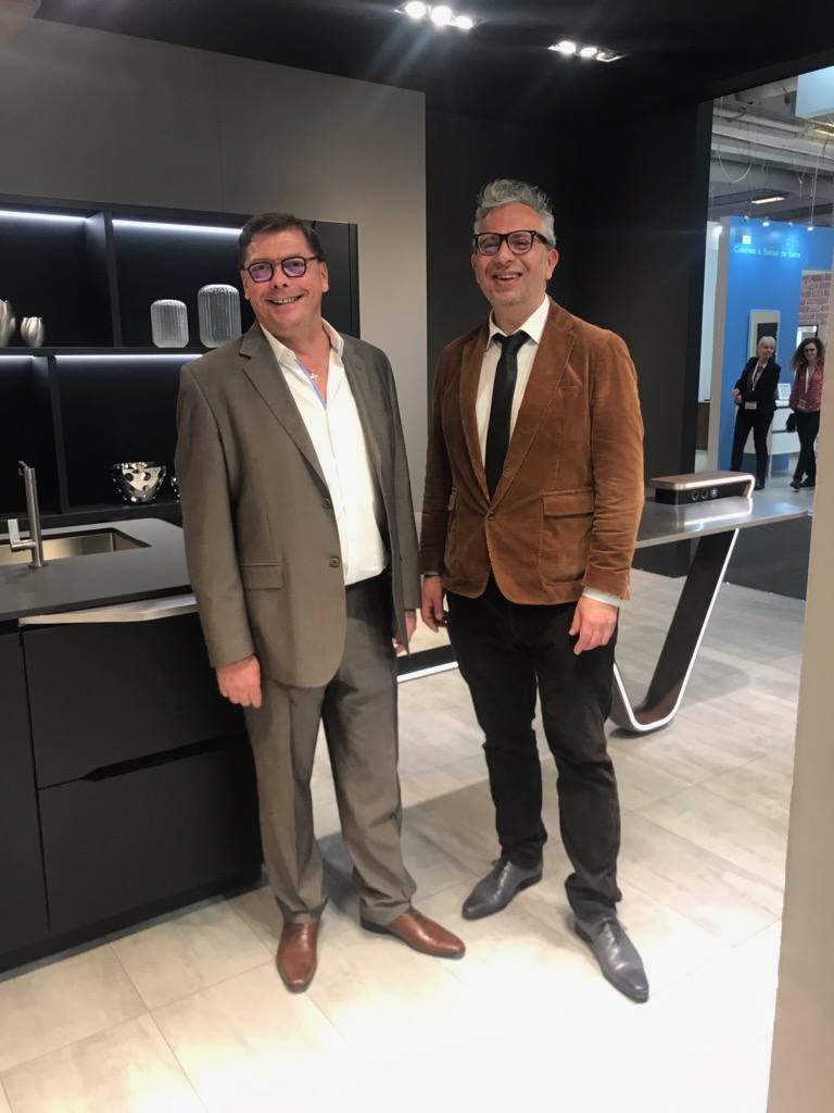 continuum international, chasseur de têtes, annonce au SADECC l