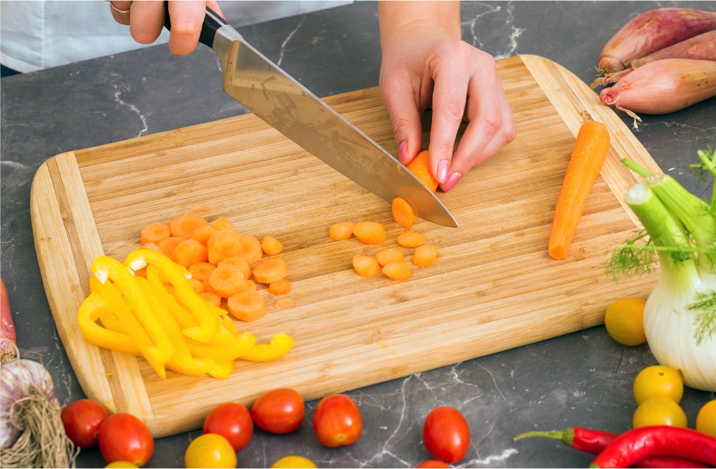 The Best Cutting Boards for Your Knives A Comprehensive Guide