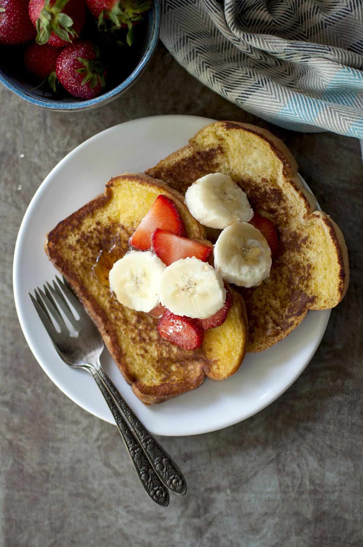 French Toast Dipped In Egg Easy French Toast Recipe Without Milk Give