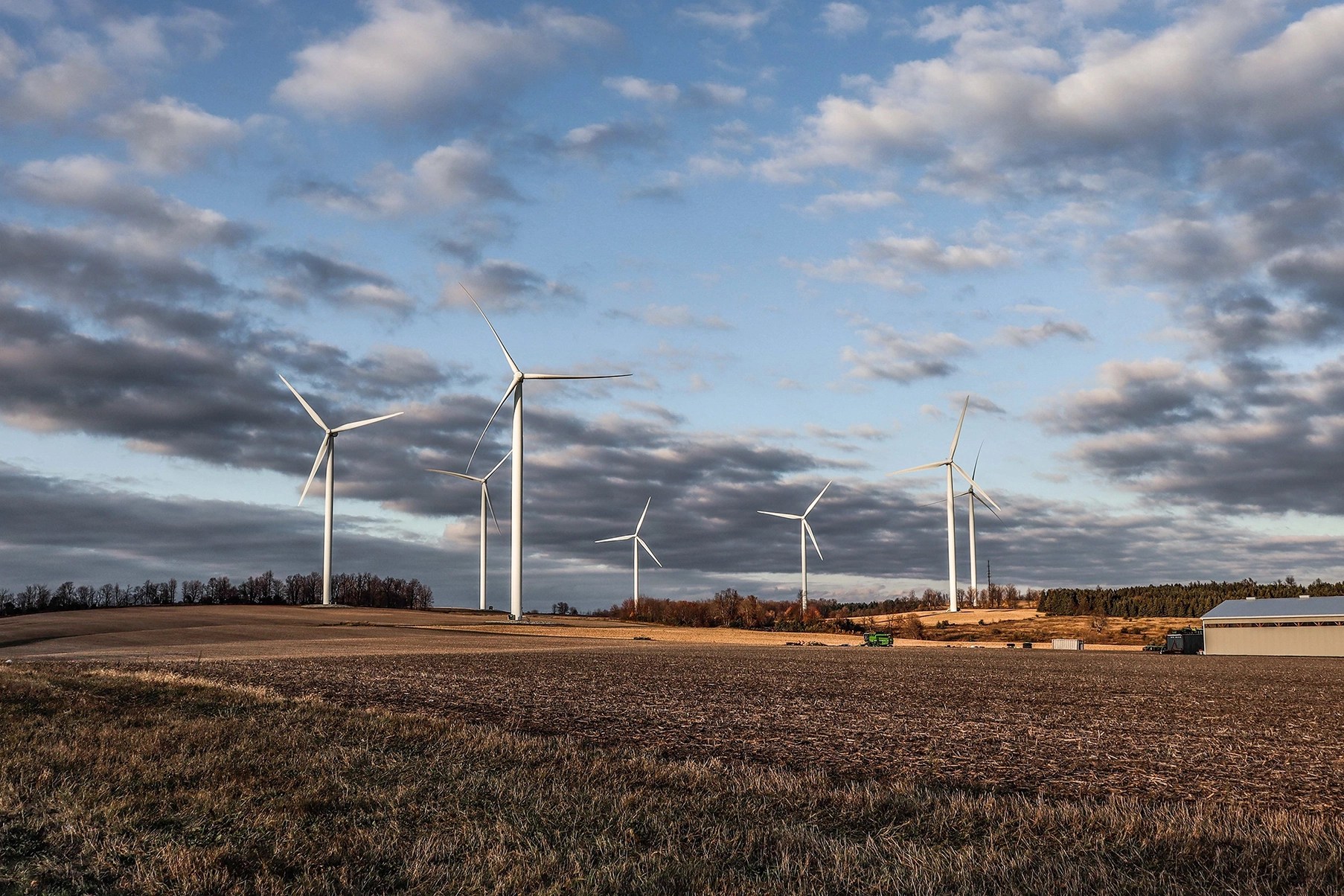 Demonstrating Commitment To Your Community Through CSR