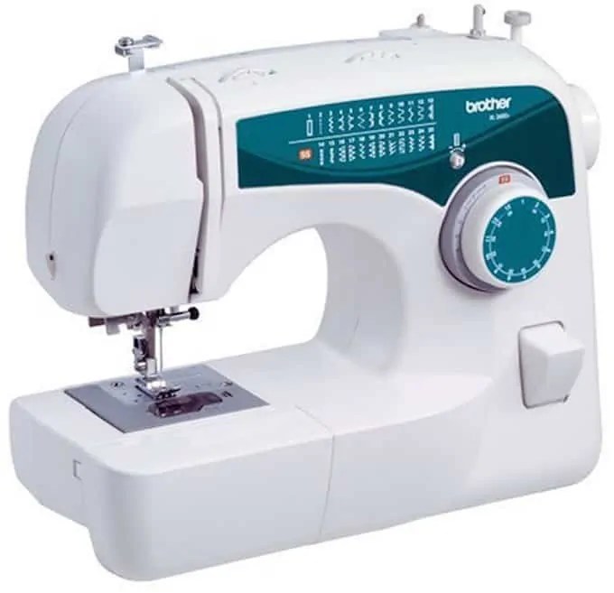 25 Best Sewing Machines Reviewed (2021 Edition) • Cool Crafts