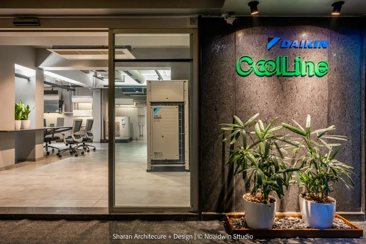 SURAT SHOWROOM Coolline