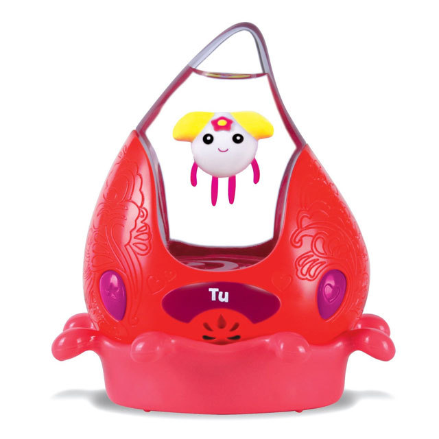 AquaPets Play with me to see me move!