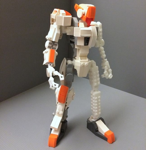 MyBuild Robot Frame Is An Articulated Skeleton For LEGO Bots