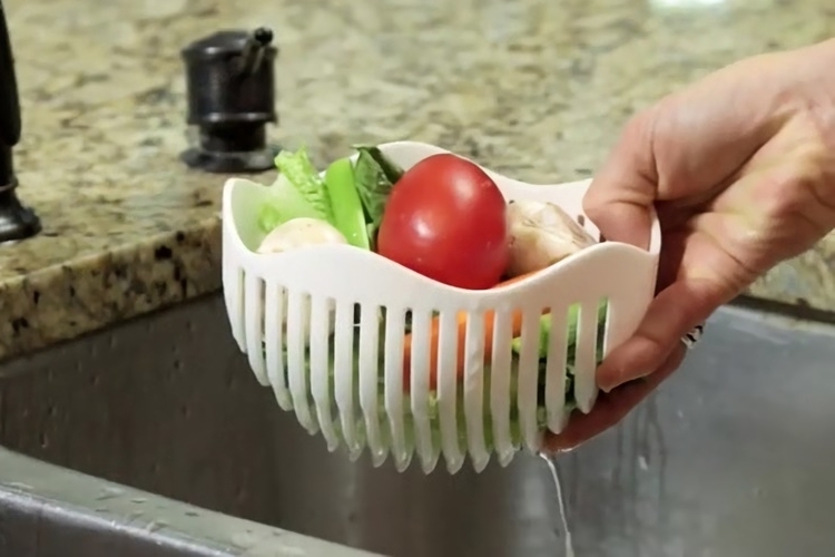 60 Second Salad Maker
