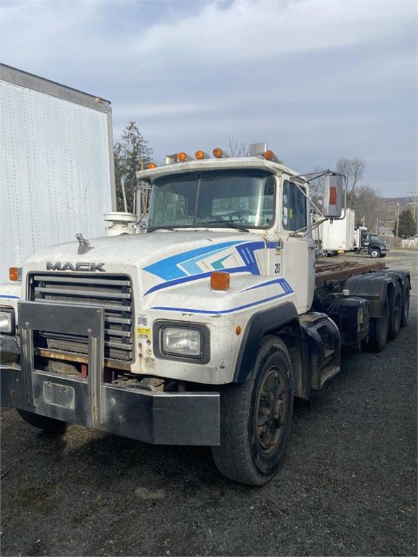 Used MACK RD690 for sale 1998 21P269 Coopersburg & Liberty Kenworth