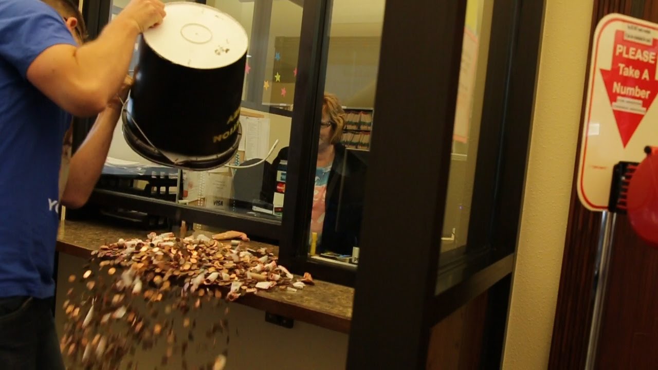 Brett Sanders Pays Speeding Ticket 200+ with ALL Pennies! Cop Block