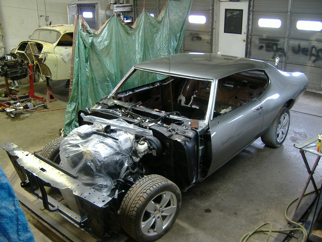 1969_pontiac_gto-Assembly