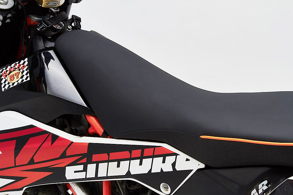 Corbin Motorcycle Seats & Accessories KTM 690 Enduro & Enduro R 800