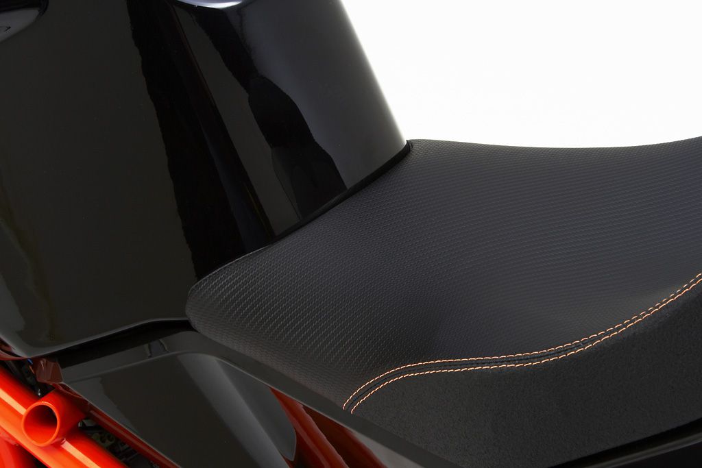 Corbin Motorcycle Seats & Accessories KTM RC8 8005387035