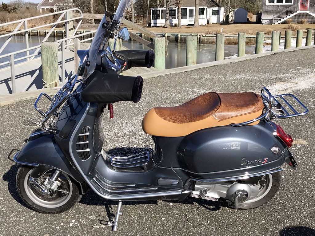 Corbin Motorcycle Seats & Accessories Vespa GTS 250 ie 8005387035