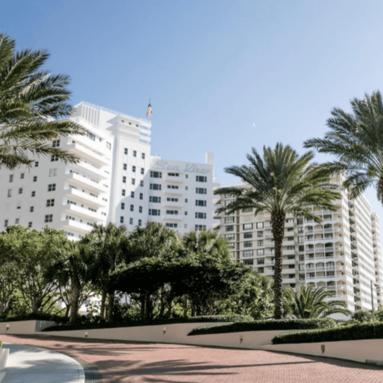 Hotel Bal Harbour Village Corbo Collection