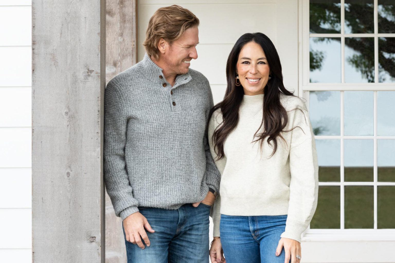 Chip and Joanna Gaines' Magnolia Network Launch Date Delayed Cord