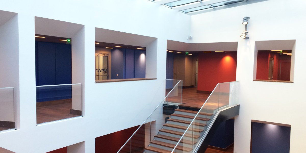 A brand new institute by the Eiffel tower Le Cordon Bleu Paris