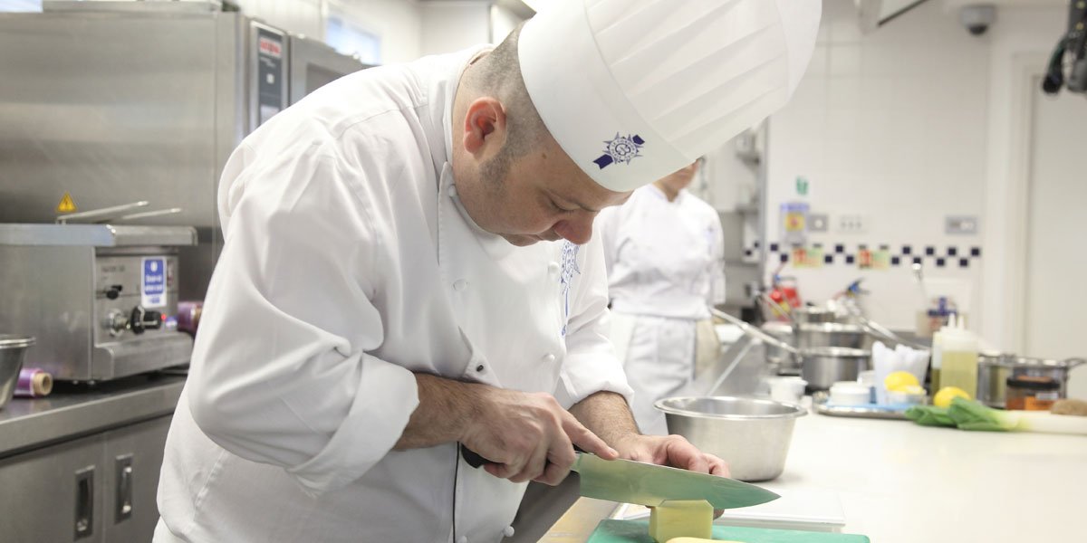 How to Start a Chef Career Le Cordon Bleu London