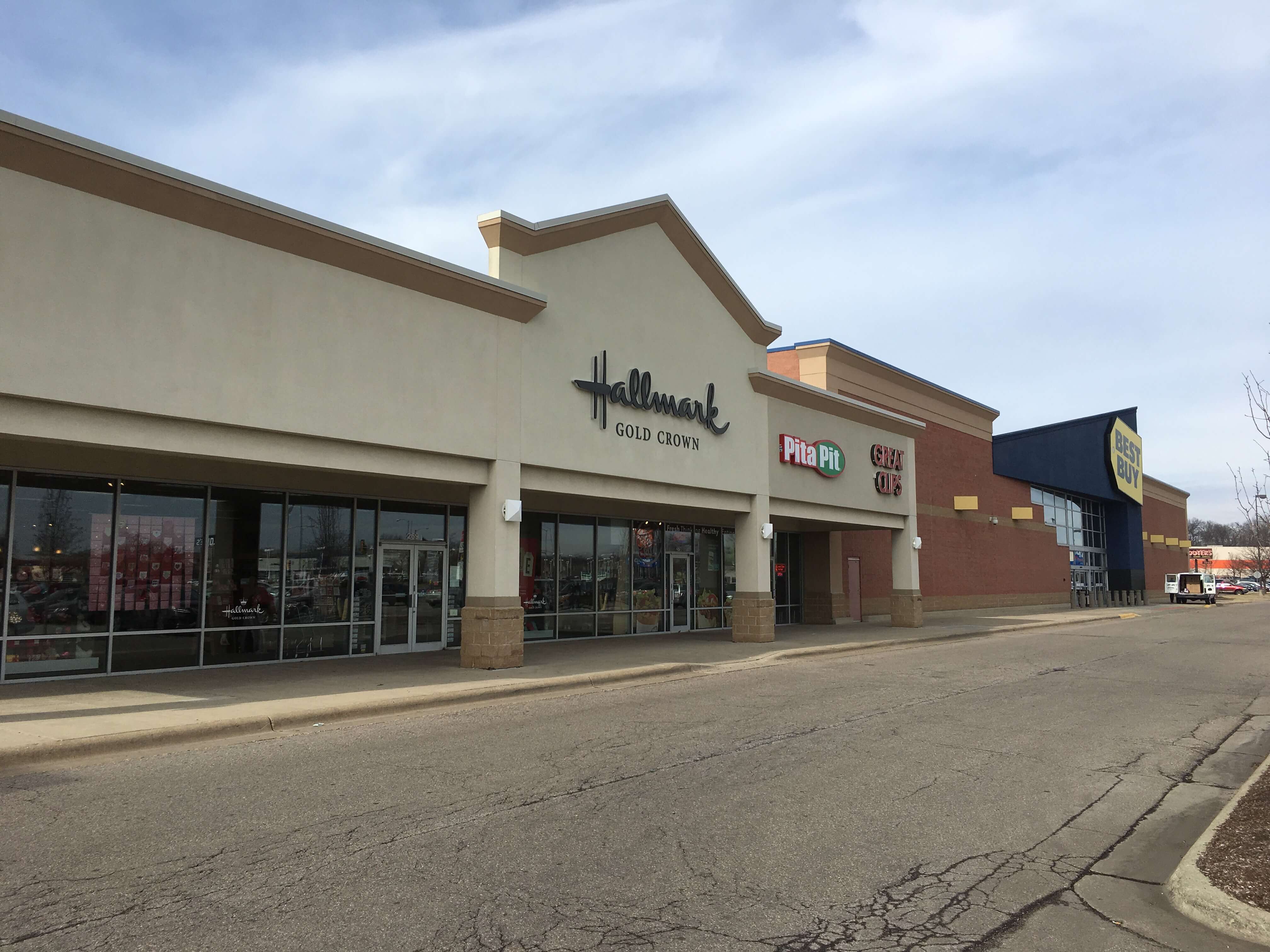 Rockford Crossing Core Acquistions Commercial Real Estate