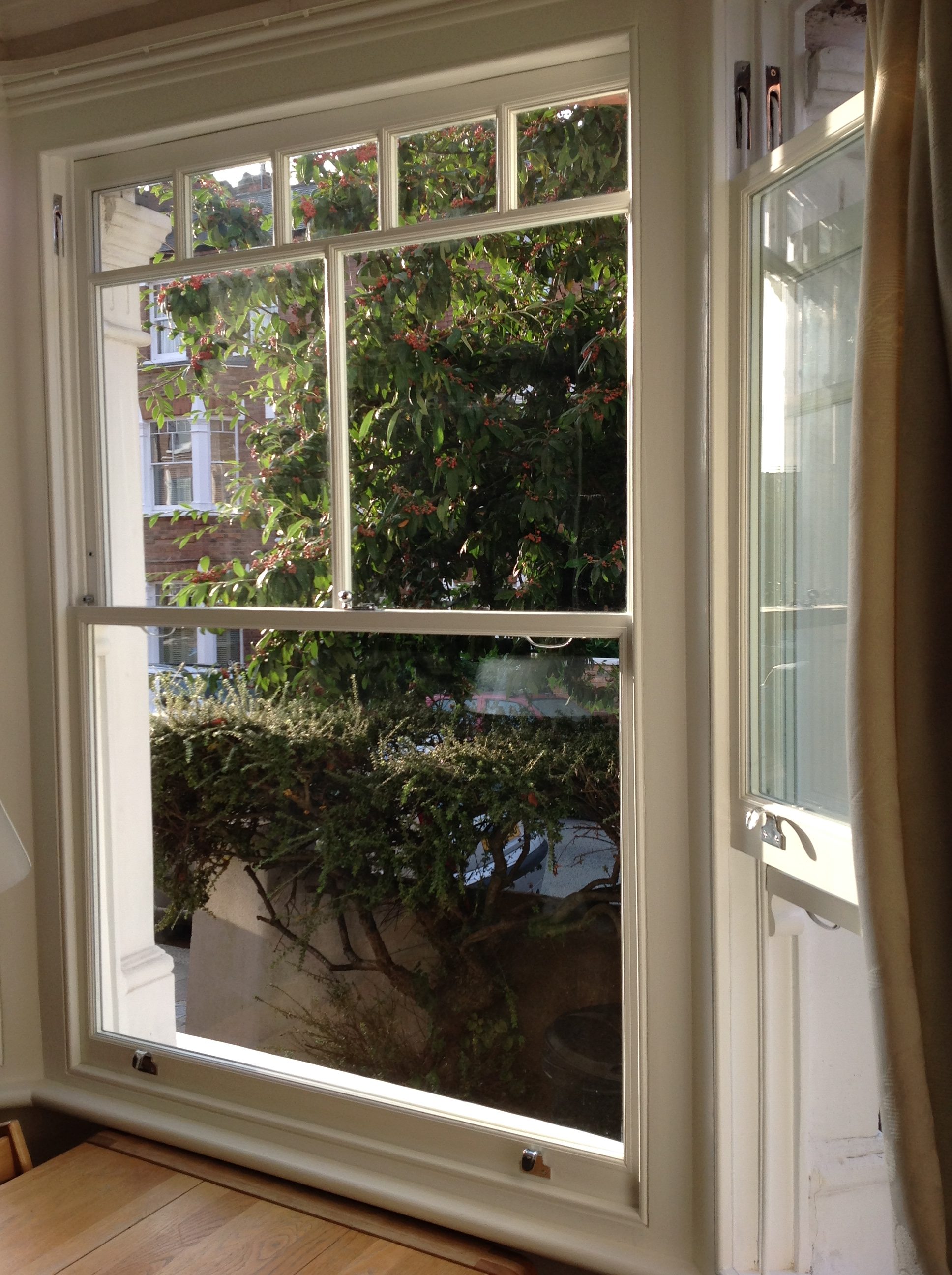 Sash Windows Bespoke Designs & 10 Year Guarantee