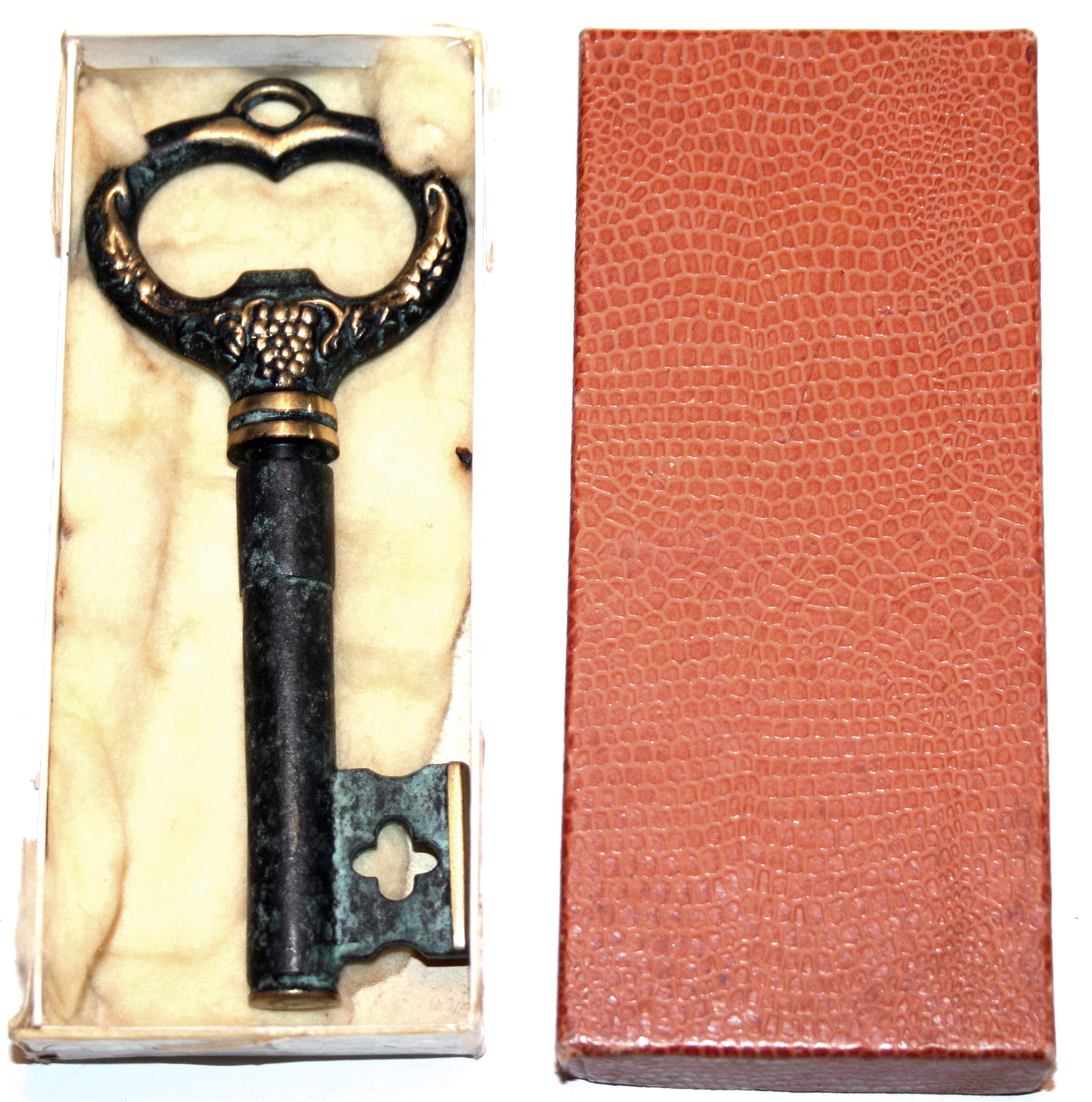 Corkscrews Online Antique & Vintage Corkscrews for sale Key Corkscrews