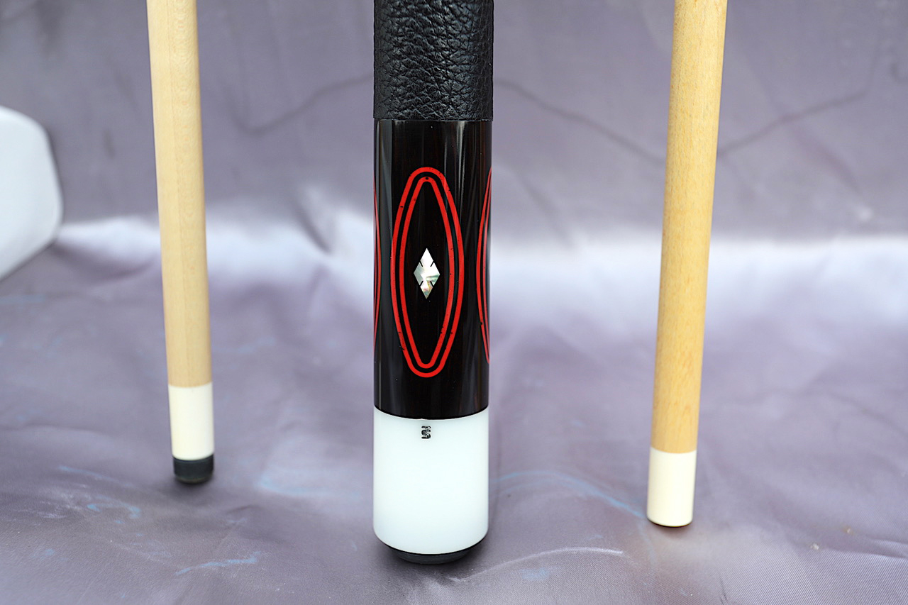 Tim Scruggs Cornerstone Custom CuesBilliard & Pool Cues