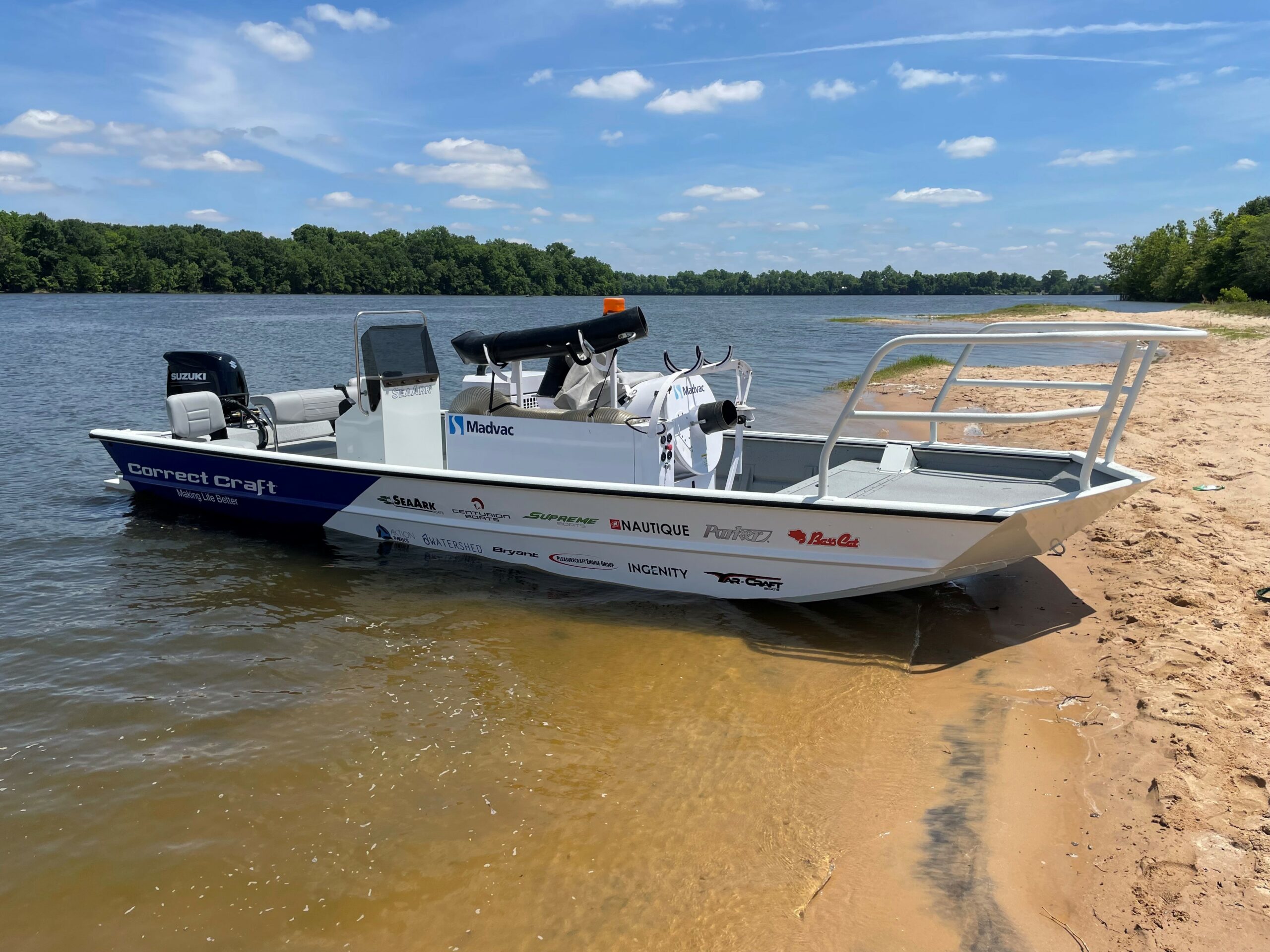 CORRECT CRAFT DEVELOPS LAKE CLEANUP BOAT Correct Craft