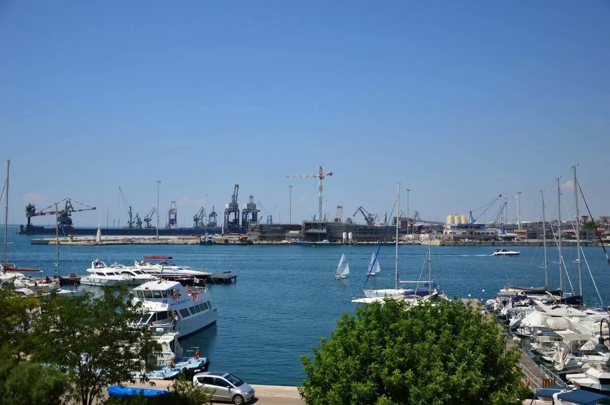 Melucci: «Acciaierie D'italia Restituisca Spazi Portuali Alla Città» - Corriere Di Taranto 1702_x_2560_jpg