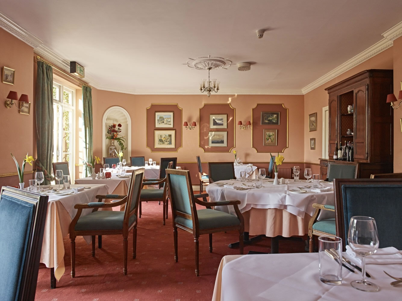 Luxury Cotswold Hotel & Restaurant Gloucester Fine Dining Restaurant