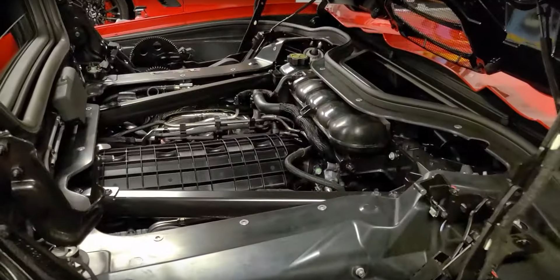 New Corvette C8 HTC Owner Shows The Engine Bay | Corvsport.com
