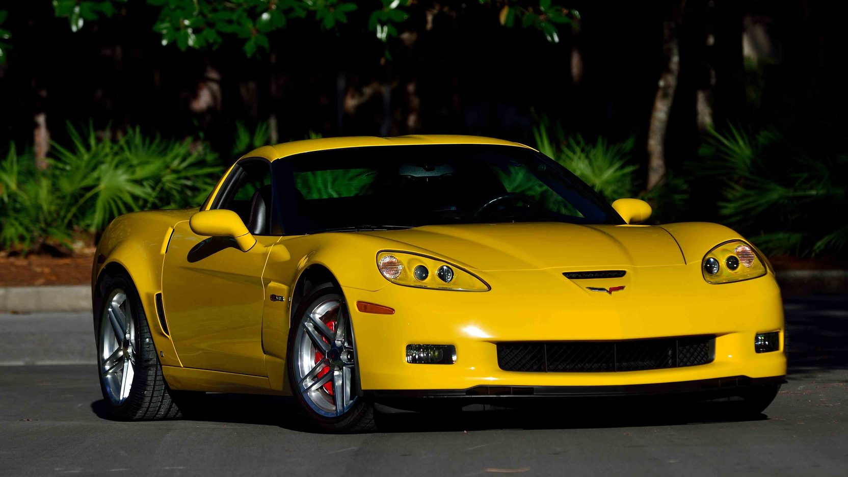 Velocity Yellow 2007 Chevrolet Corvette