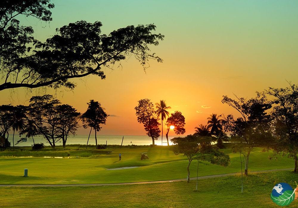 La Iguana Green Golf Course Not far from Jaco Beach
