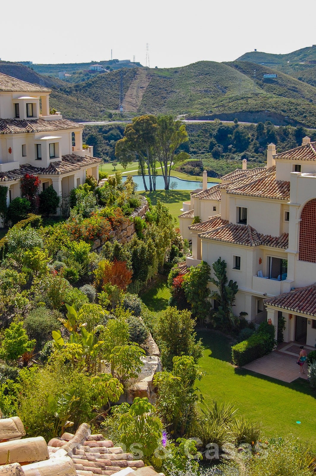 Capanes del Golf Luxury apartments for sale in Marbella Benahavis