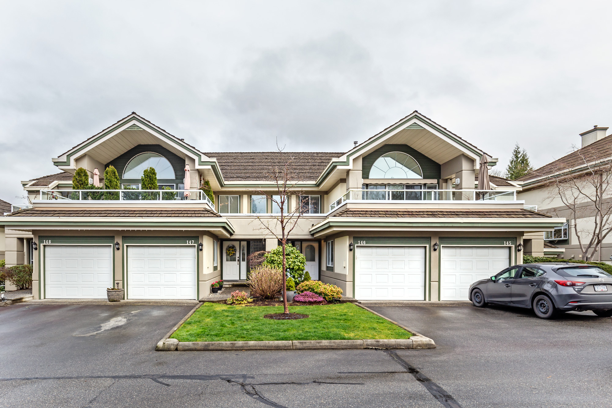 147 4001 Old Clayburn Road, Abbotsford MLS R2555932 Cotala Cross
