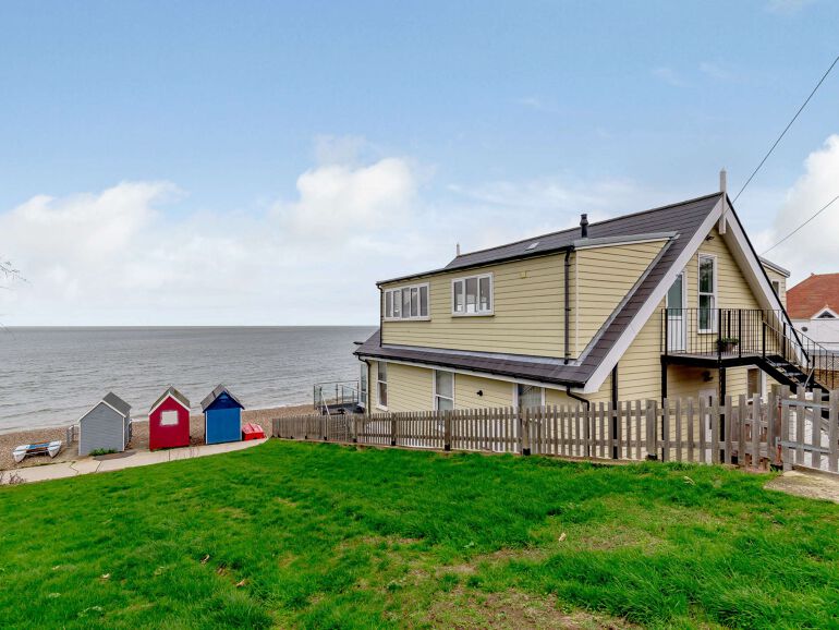 Herne Bay Beach Apartment Holidays