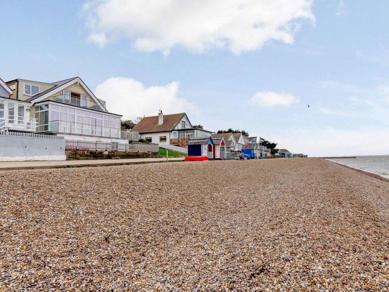 Herne Bay Beach Apartment Holidays
