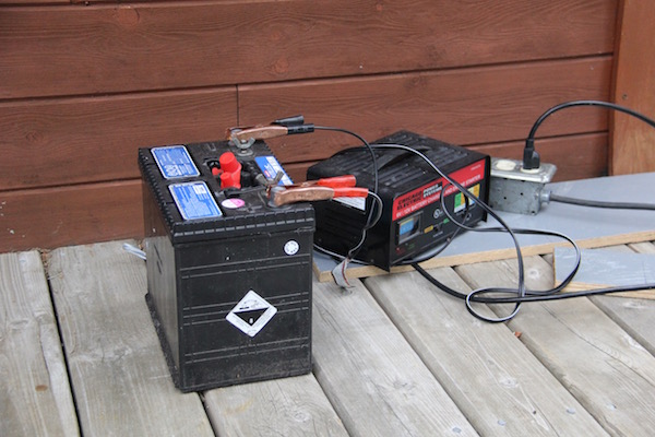 How To Charge And Store A Marine Battery | Cottage Tips