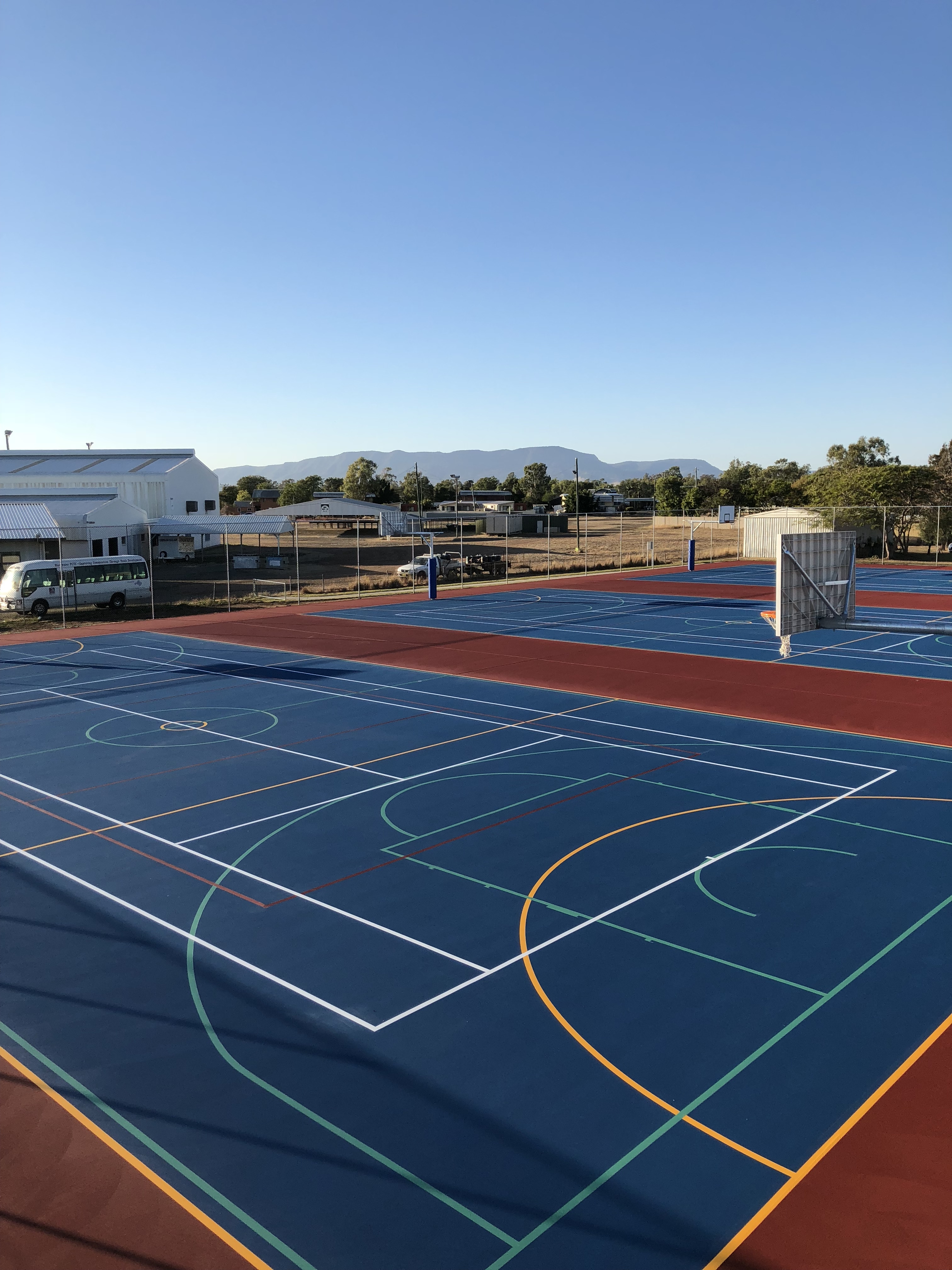 Multipurpose Acrylic Court Craft