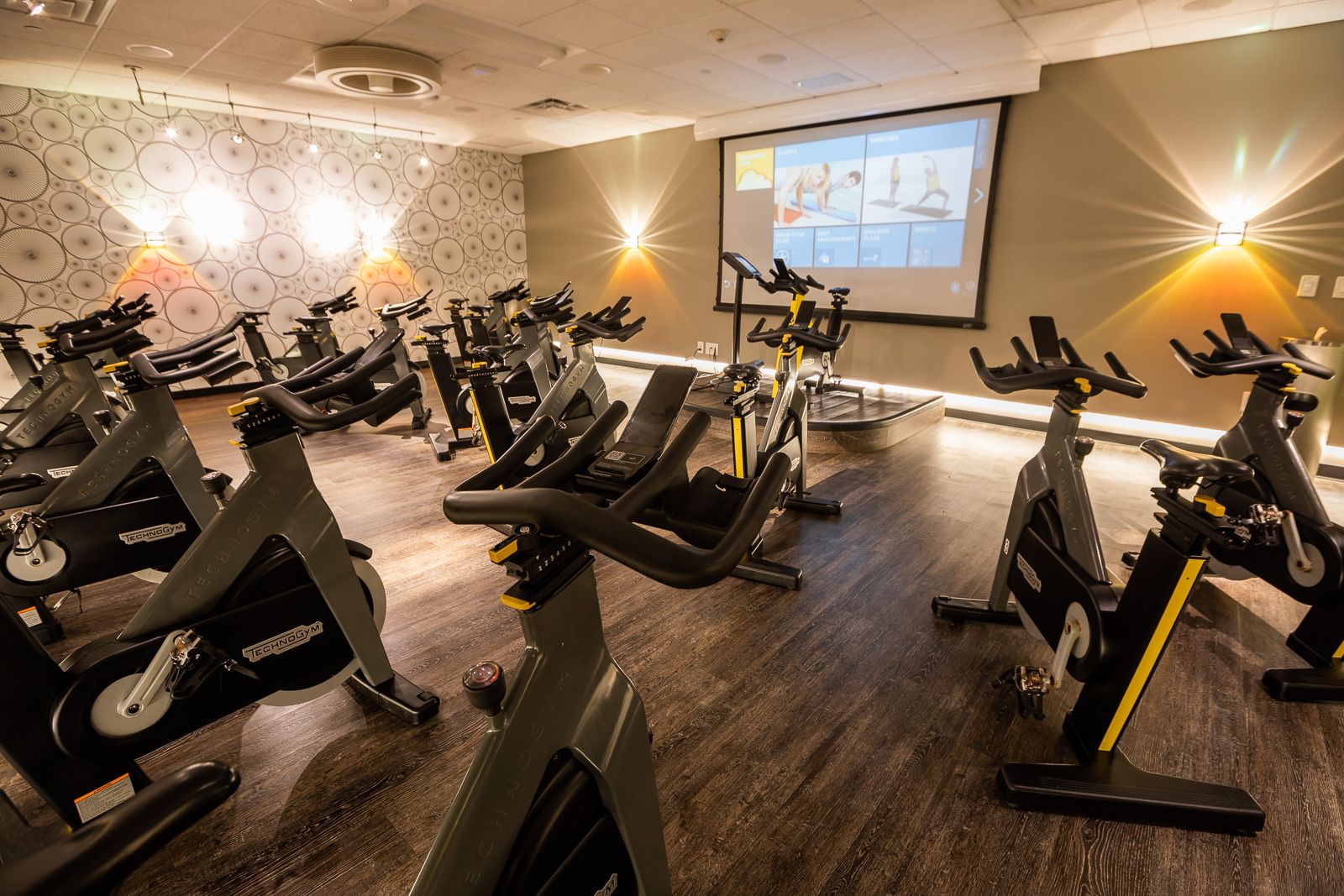 Court House Health Club Hamilton Bermuda Squash & Wellness Club in