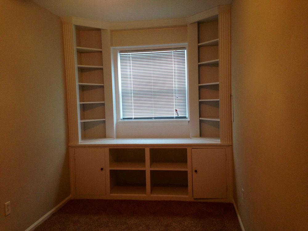 Courtyard Apartments in Shaker Heights